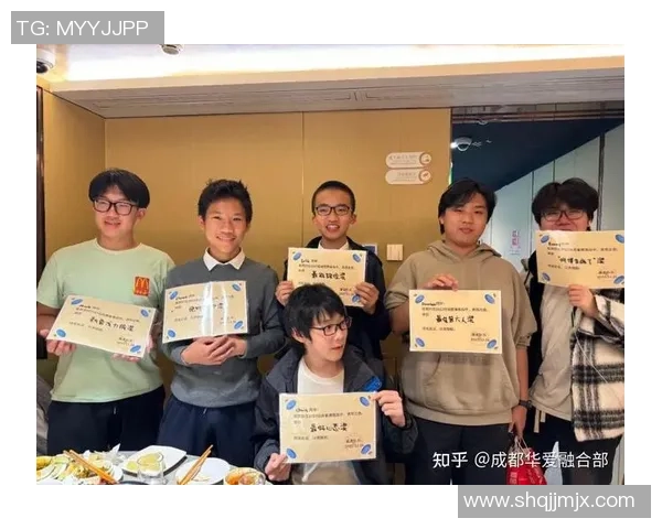 武汉飞盘队与成都飞盘队赛后复盘探讨灵活性与战术执行的关键因素